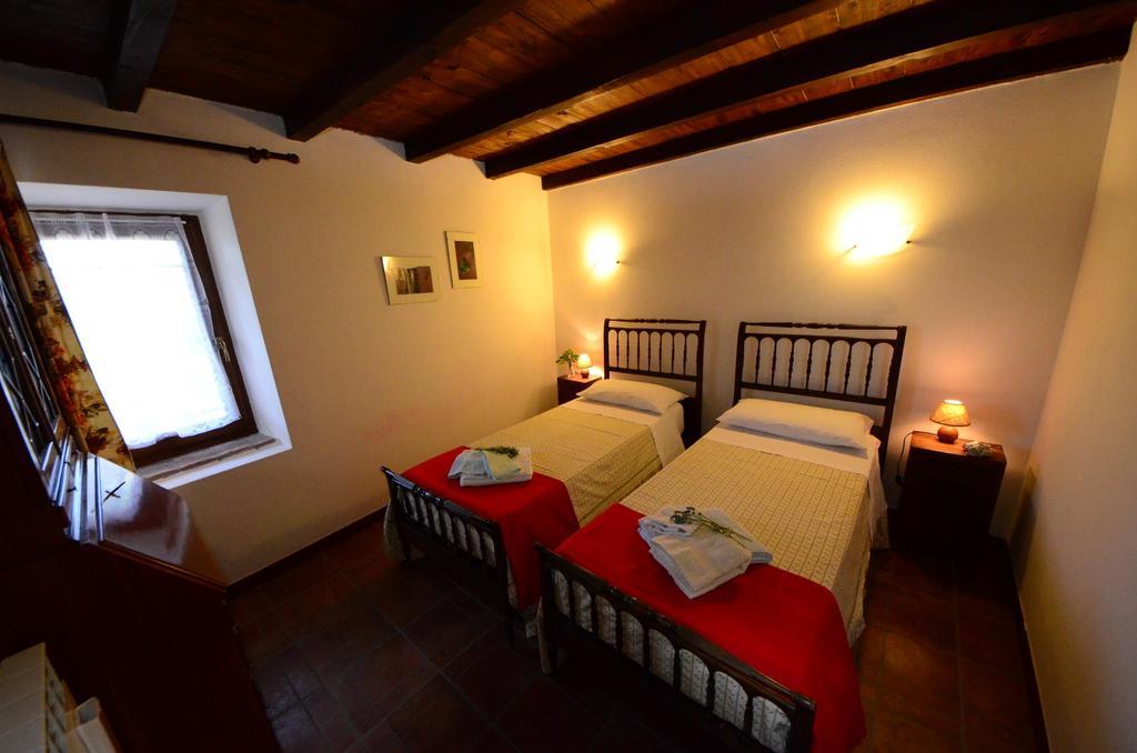 Agriturismo Agronauta Villa Piozzano Exterior photo
