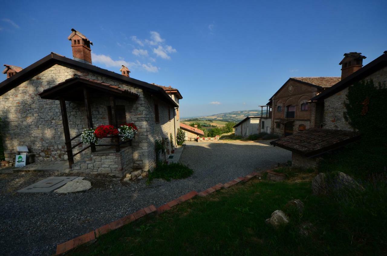 Agriturismo Agronauta Villa Piozzano Exterior photo